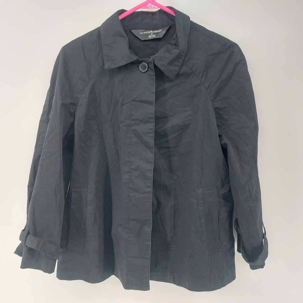Norma Kamali Black Light Weight Cropped Swing Spring Jacket Pleated Back 10